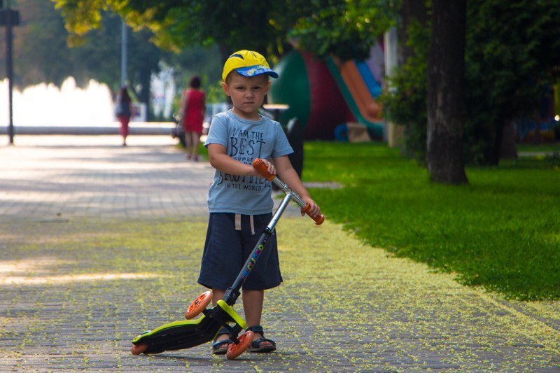 Информатор вышел «на охоту» в Днепре: ищите себя на фотографиях 7