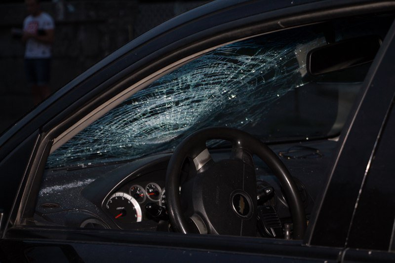 Проклятый перекресток: на Богдана Хмельницкого Chevrolet "Муниципальной Варты" сбил женщину 9