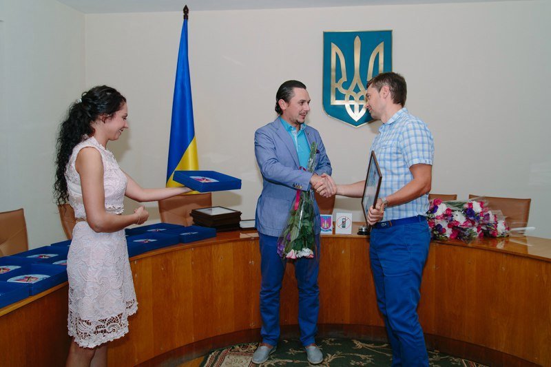 В Днепре прошло награждение по случаю Дня работников торговли 13