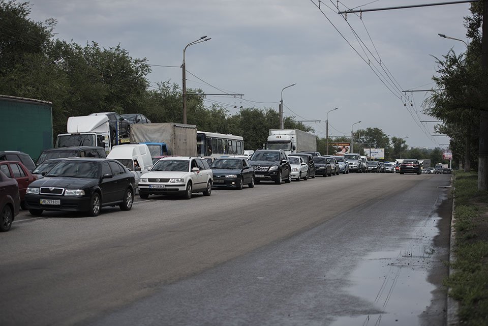 ДТП на Набережной: от удара из автомобиля вылетел двигатель 1