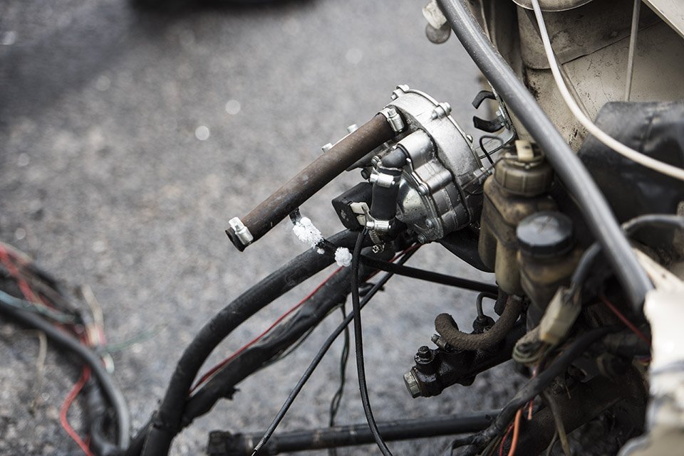 ДТП на Набережной: от удара из автомобиля вылетел двигатель 13