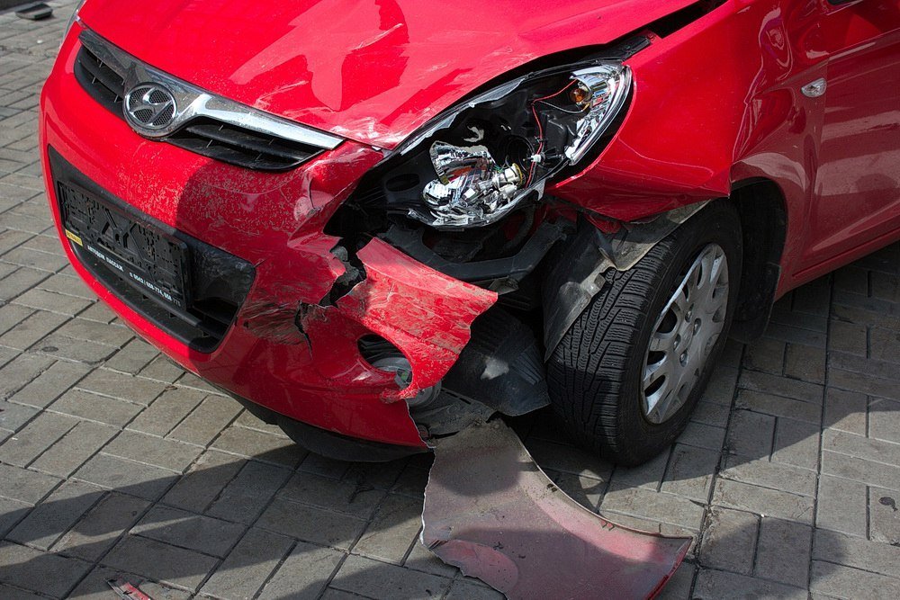 ДТП на проспекте Поля: столкнулись ВАЗ и Hyundai Getz 2