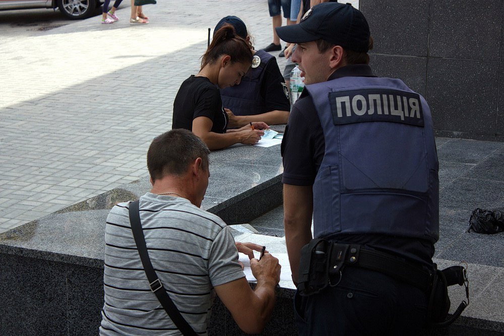 ДТП на проспекте Поля: столкнулись ВАЗ и Hyundai Getz 5