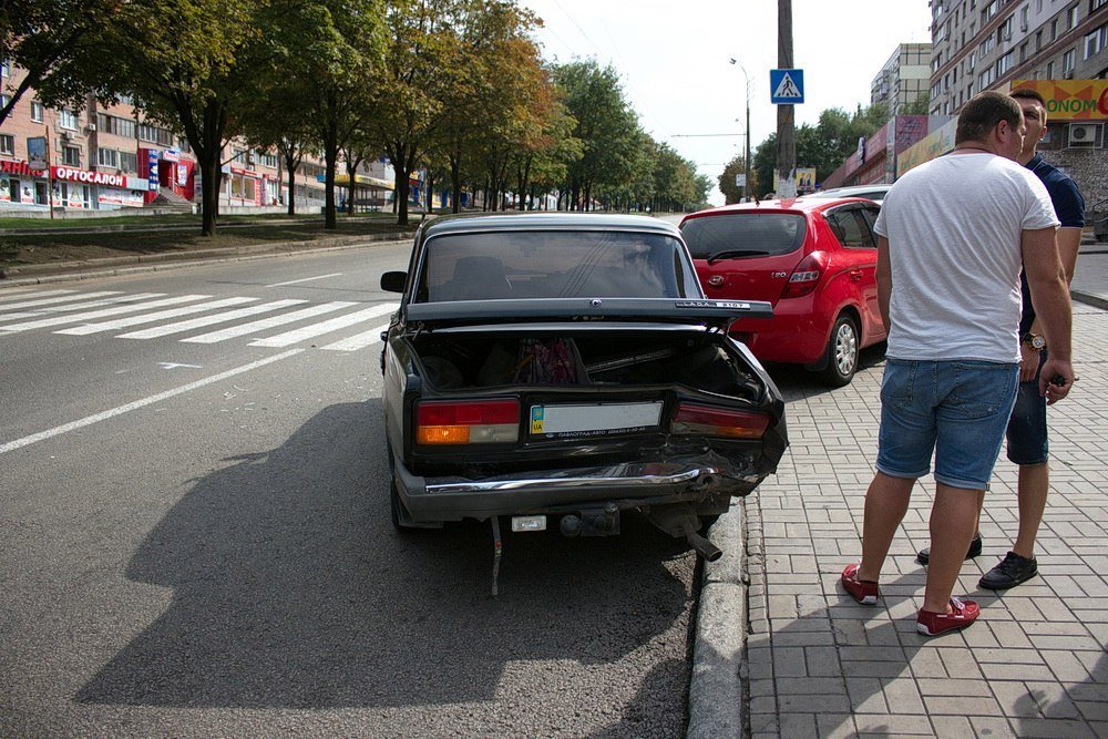 ДТП на проспекте Поля: столкнулись ВАЗ и Hyundai Getz 6