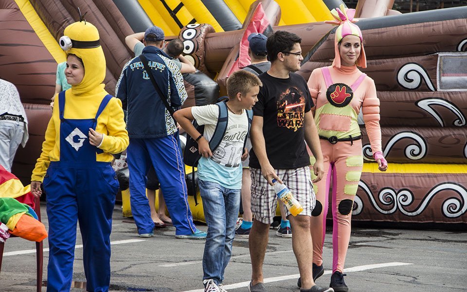 В центре Днепра проходит бесплатный тест-драйв 4