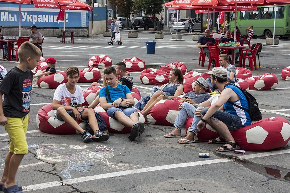 В центре Днепра проходит бесплатный тест-драйв 5