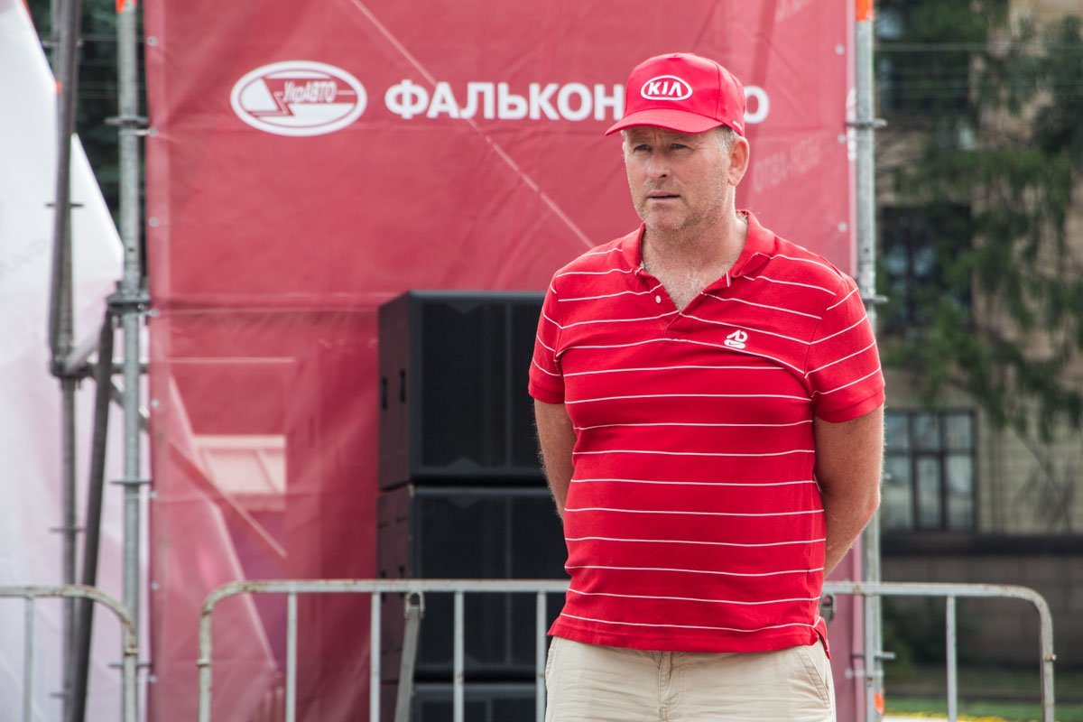 В Днепре прошел концерт «O.Torvald» и тест-драйв от Kia: ищите себя на фото 6