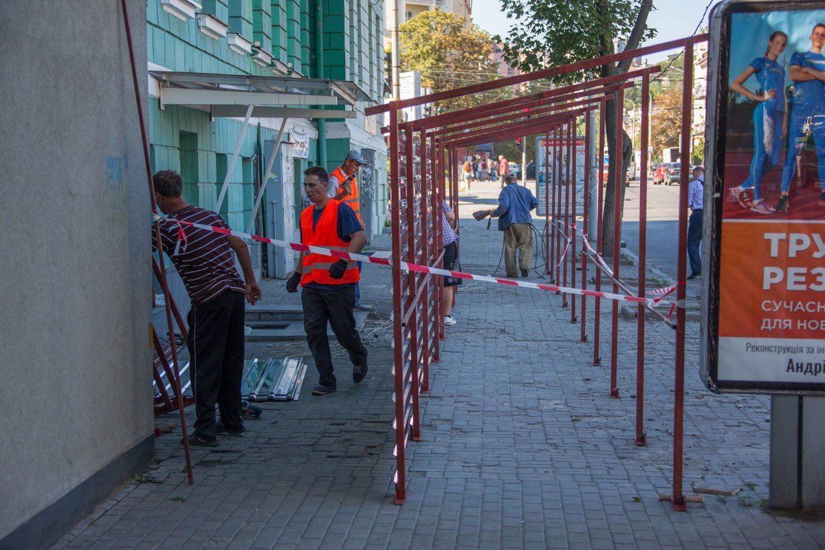 Большая стройка: в центре Днепра реконструируют историческое здание 1