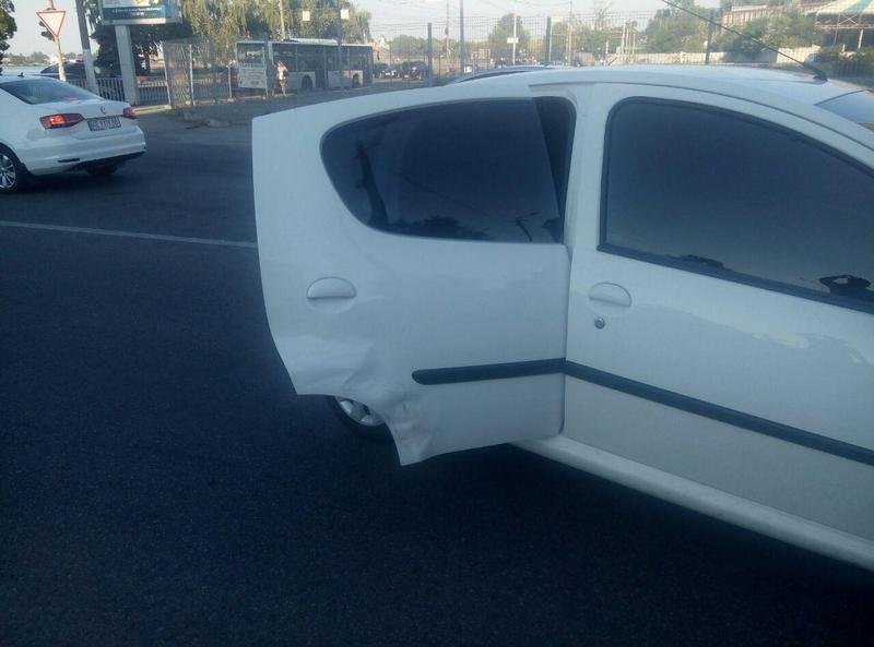 Поворот не туда: подробности ДТП на Литейной 2