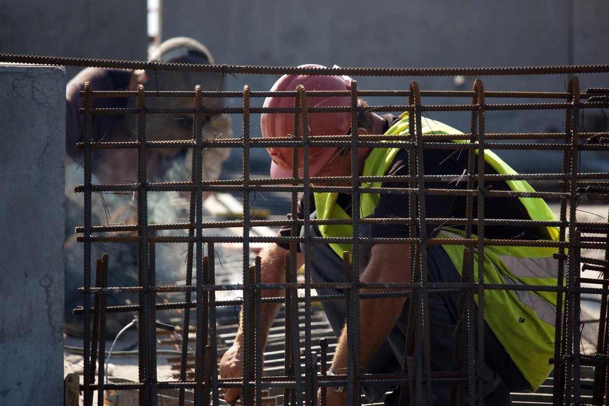 Работа кипит: как проходит ремонт Нового моста в Днепре 9