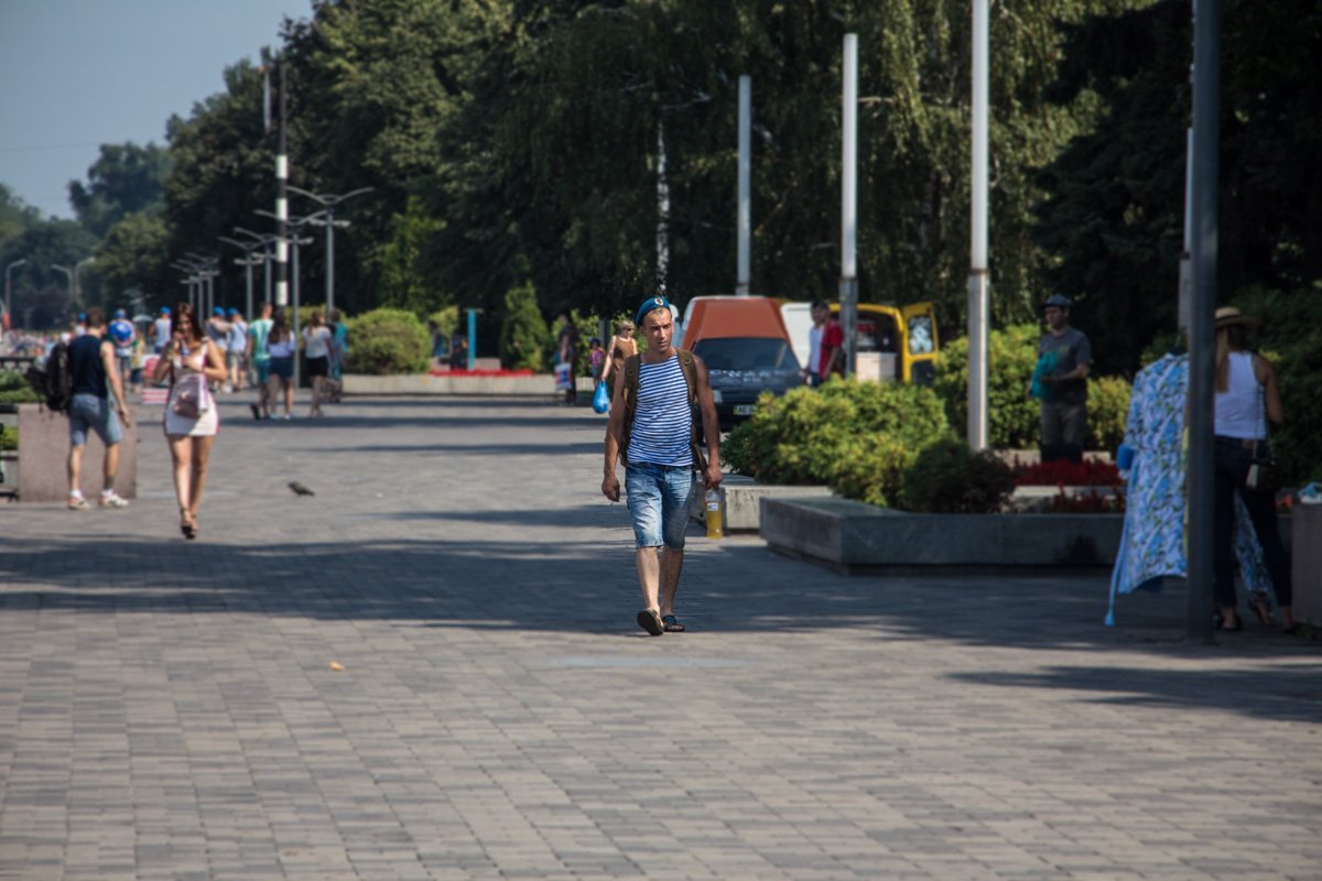 Информатор вышел «на охоту» в Днепре: ищите себя на фотографиях 18