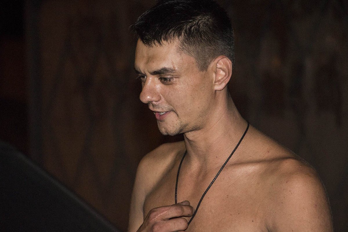 ДТП на съезде с Кайдакского моста: искали девушек, а познакомились с бетонной стеной 3