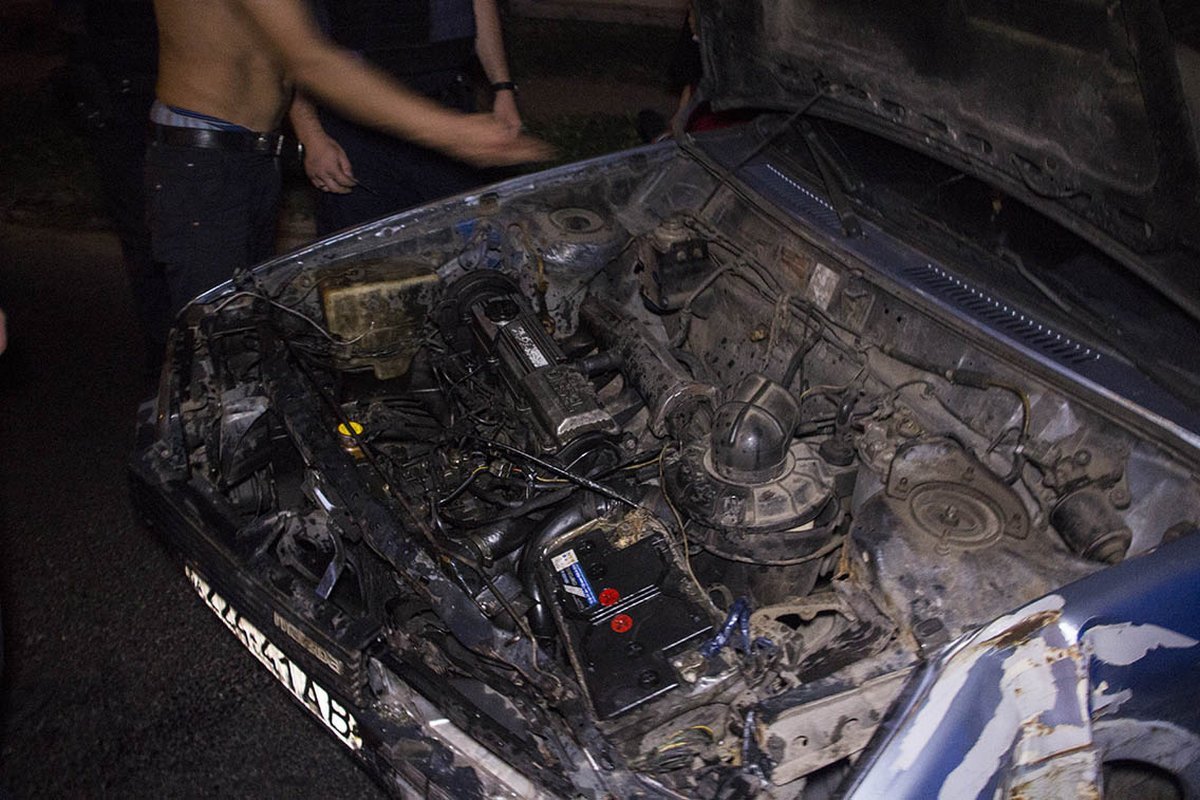 ДТП на съезде с Кайдакского моста: искали девушек, а познакомились с бетонной стеной 9