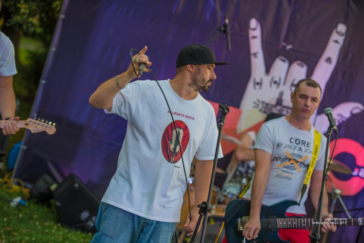 На набережной Днепра прошел вечер Пирса: как это было 1