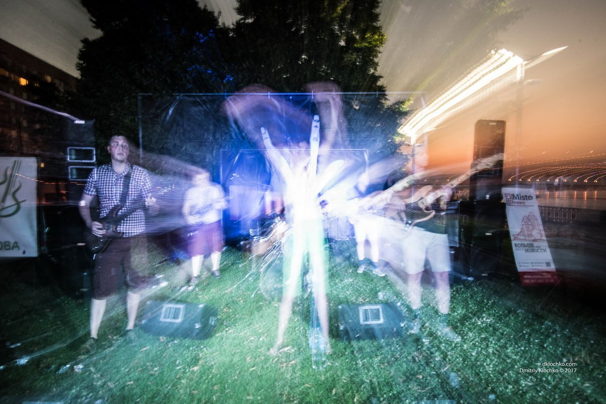 На набережной Днепра прошел вечер Пирса: как это было 17