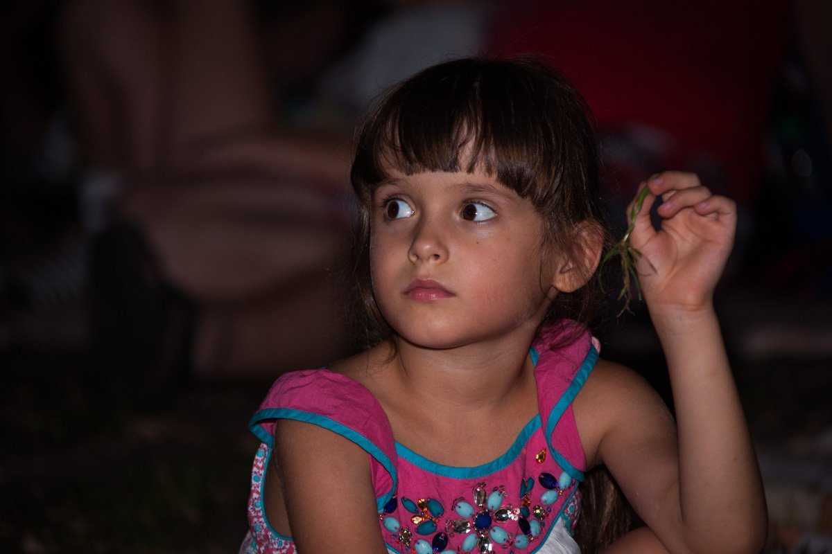 Праздник детства: в сквере Героев показали мультфильм под открытым небом 7