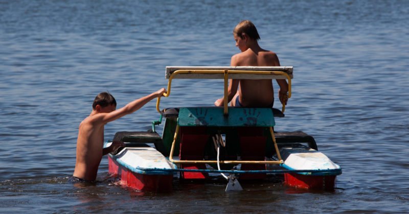 Выходной на Воронцовке: как жители Днепра отдыхают на пляже 7