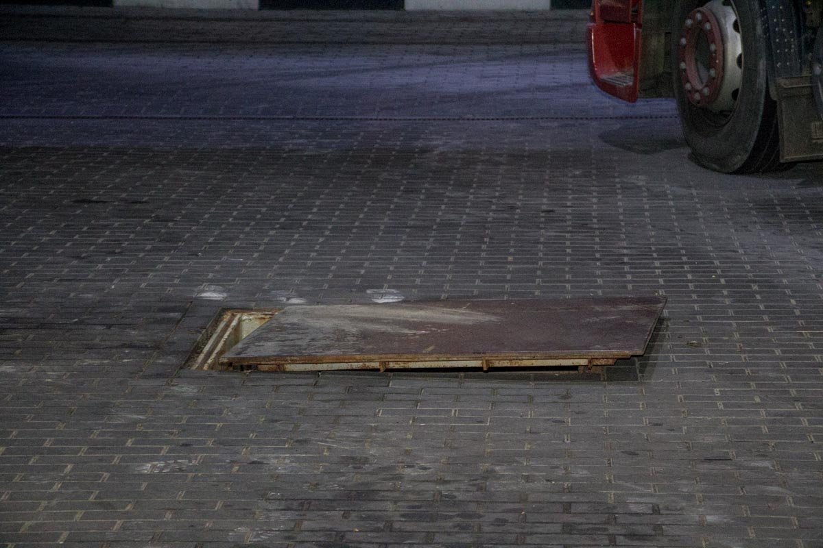 Возле Дафи прозвучал взрыв на АЗС. Задело 2 машины 7