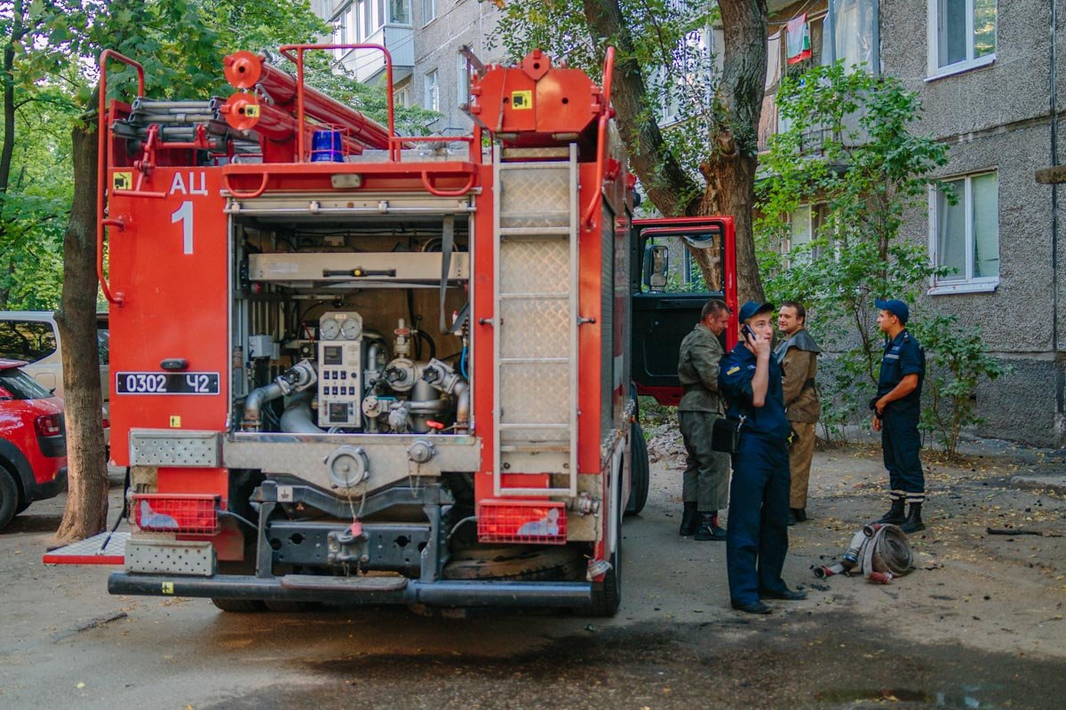 На Набережной Победы горела многоэтажка 9