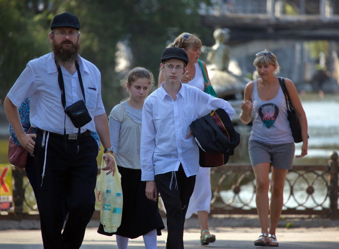 Информатор вышел «на охоту» в Днепре: ищите себя на фотографиях 3