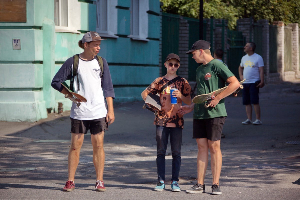 Информатор вышел «на охоту» в Днепре: ищите себя на фотографиях 9