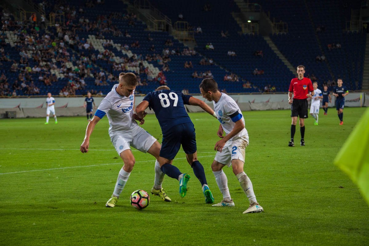 ФК «Днепр» VS СК «Днепр-1»: как прошел исторический матч 16