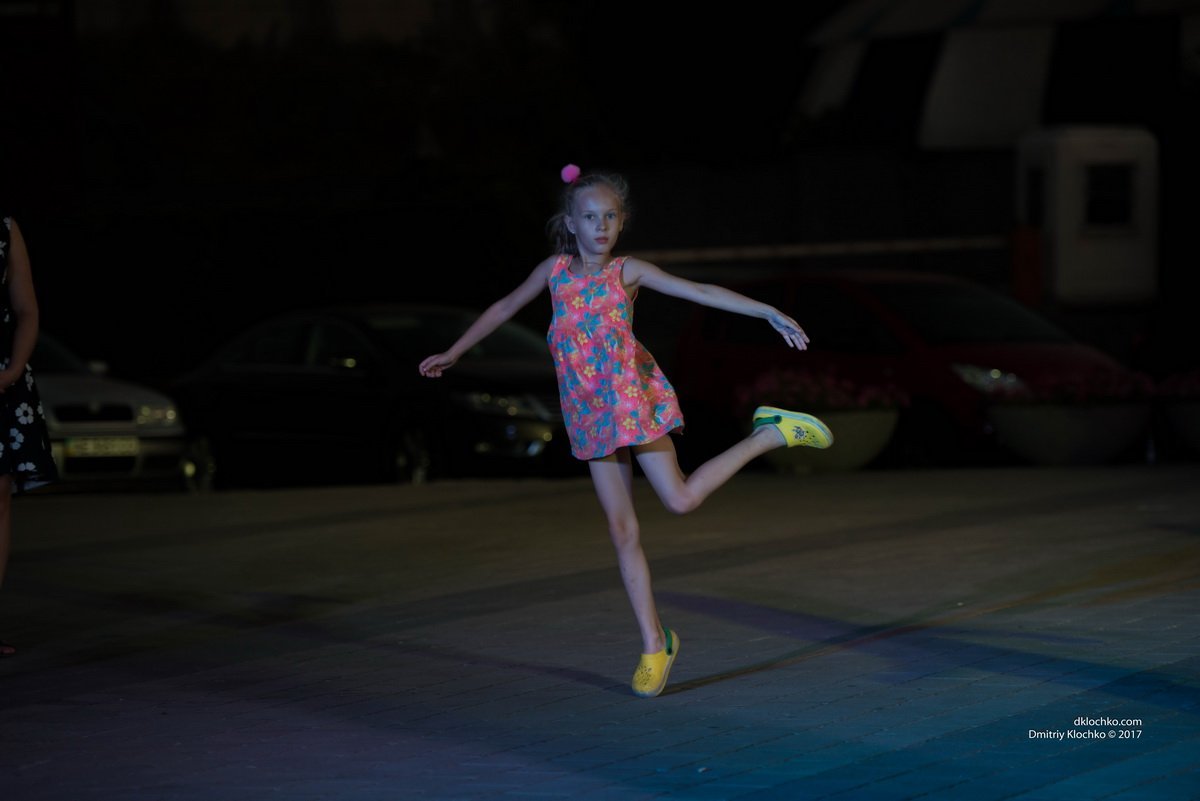 Двигай телом: как жители Днепра танцевали на Фестивальном причале 2