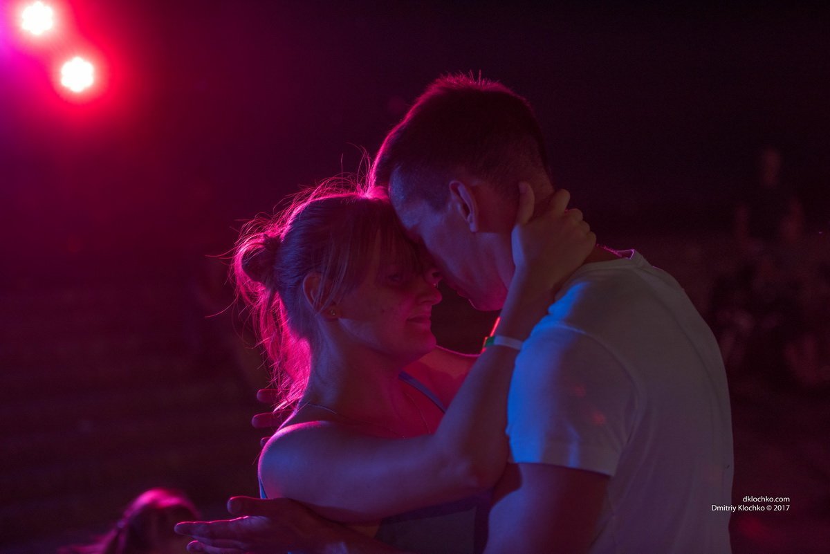 Двигай телом: как жители Днепра танцевали на Фестивальном причале 14