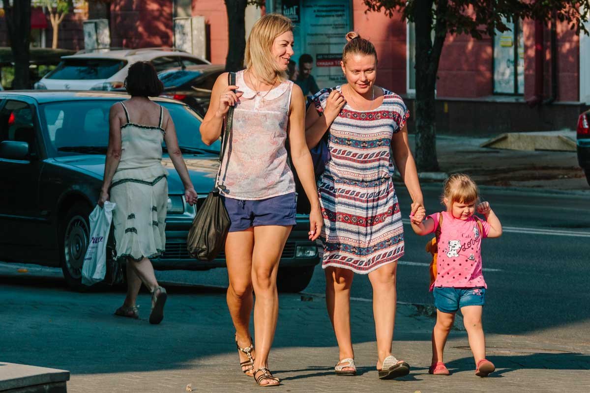 Информатор вышел «на охоту» в Днепре: ищите себя на фотографиях 3