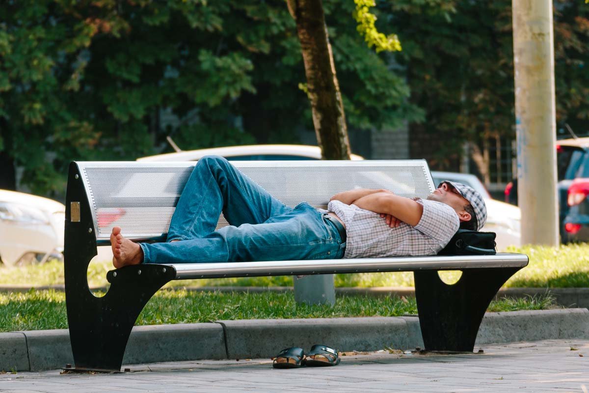 Информатор вышел «на охоту» в Днепре: ищите себя на фотографиях 9