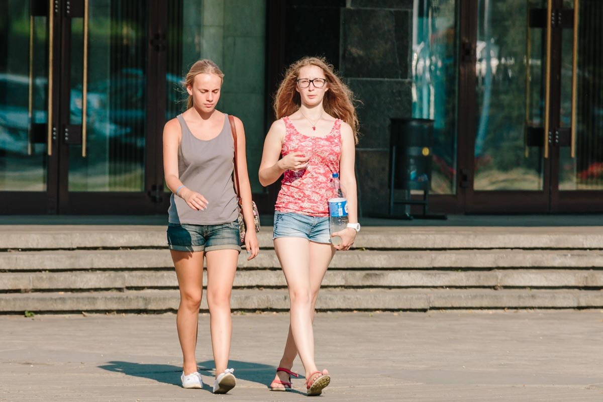 Информатор вышел «на охоту» в Днепре: ищите себя на фотографиях 16