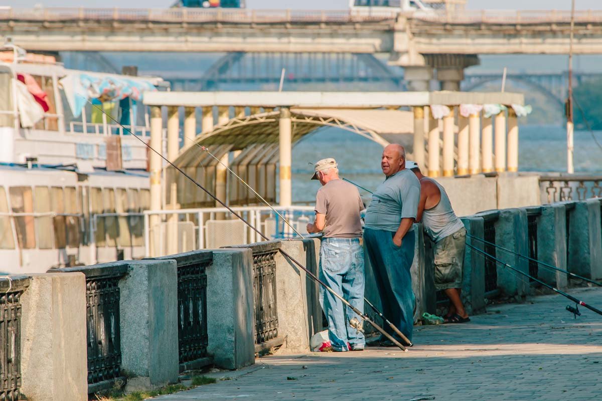 Информатор вышел «на охоту» в Днепре: ищите себя на фотографиях 25