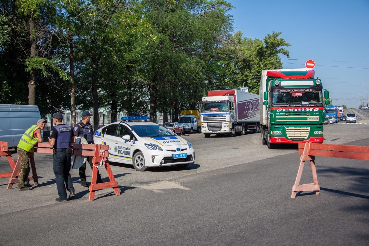 В Днепре перекрыли одну из улиц на три месяца 3