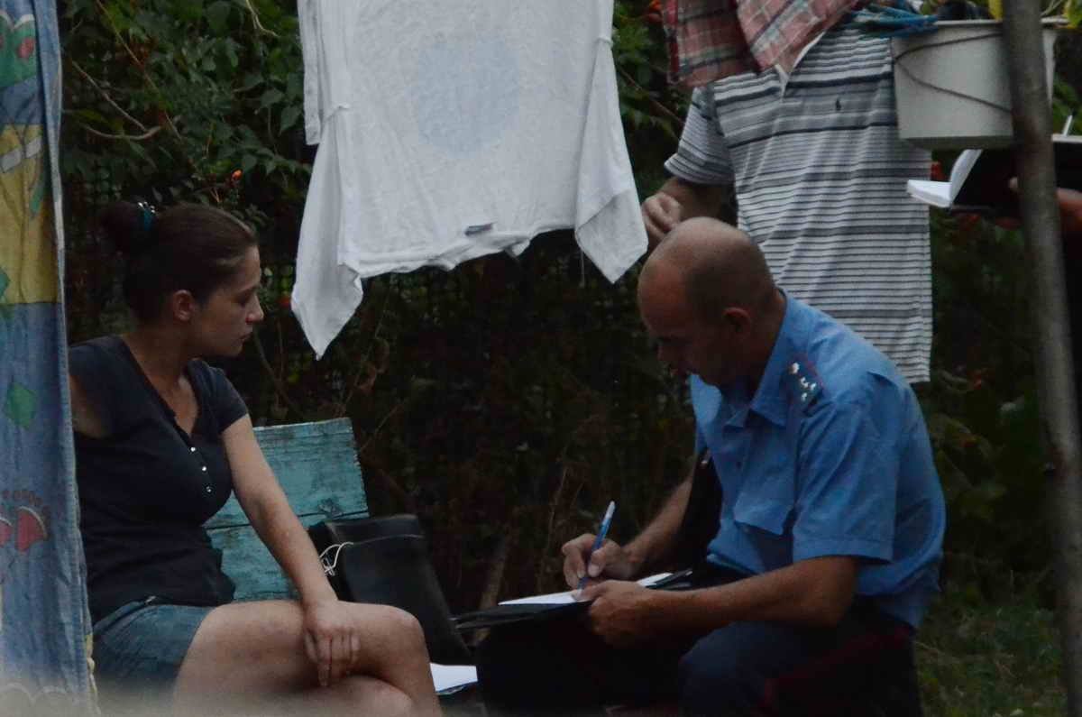 На Игрени мужчина с ножом требовал деньги у должника 4