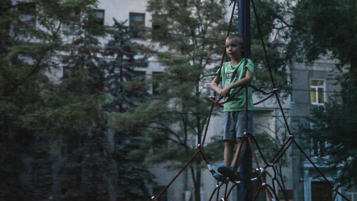 История на все времена: в сквере Героев смотрели мультфильм «Король Лев» 3