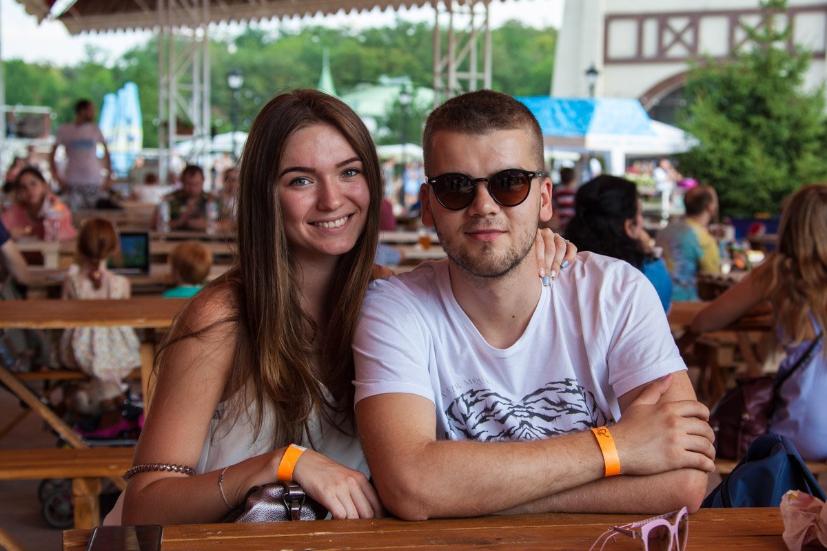 Лобстеры, устрицы и жареное мороженое: в Днепре стартовал фестиваль еды 15