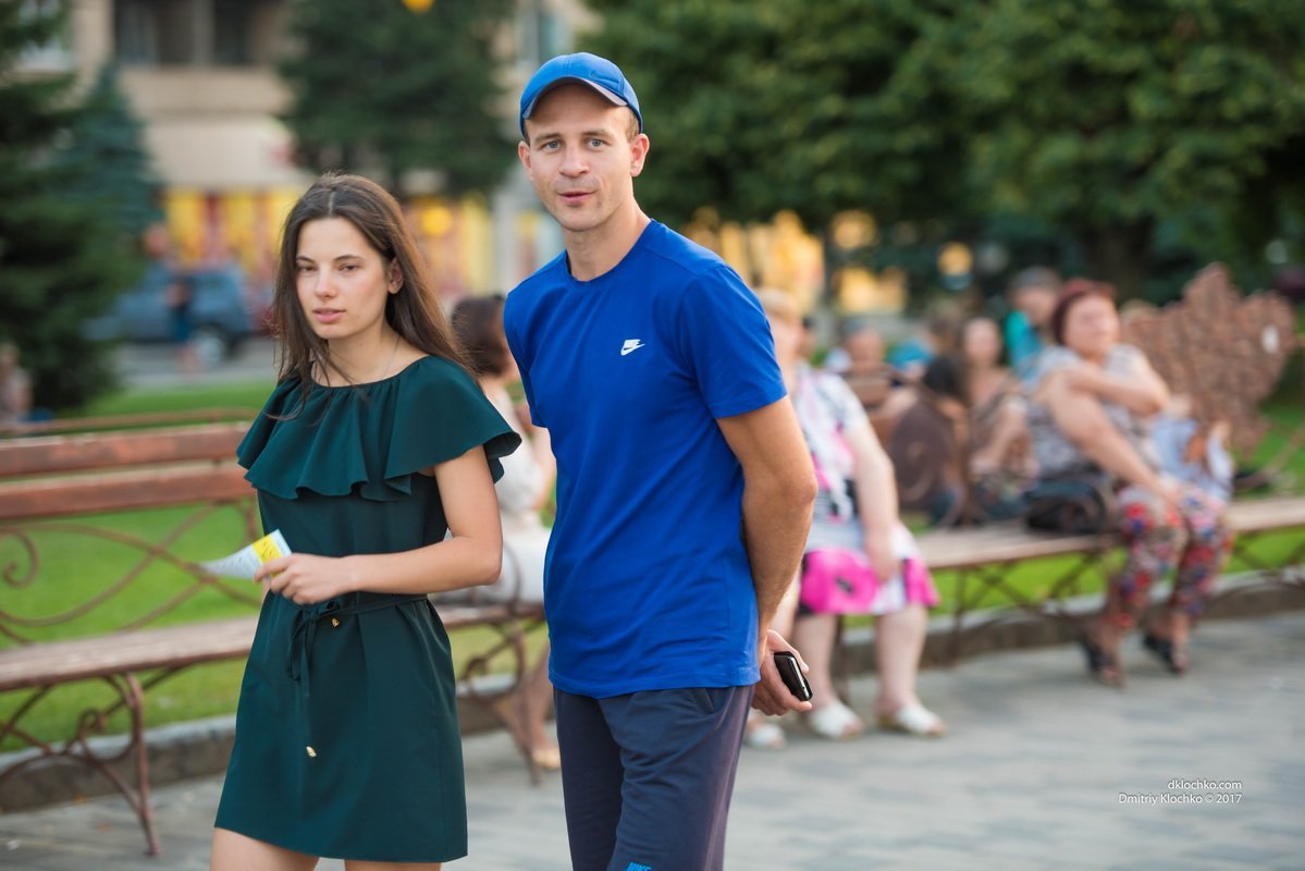 Информатор вышел «на охоту» в Днепре: ищите себя на фотографиях 17