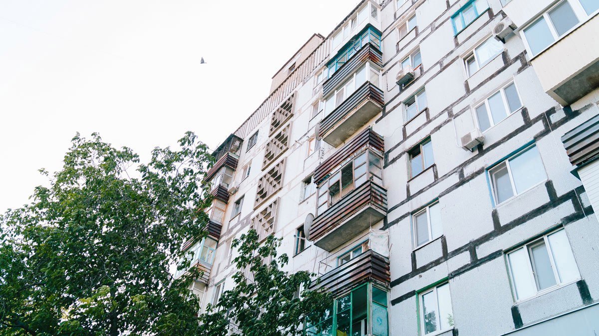 Очередной труп в закрытой квартире: умершая женщина лежала неделю 4