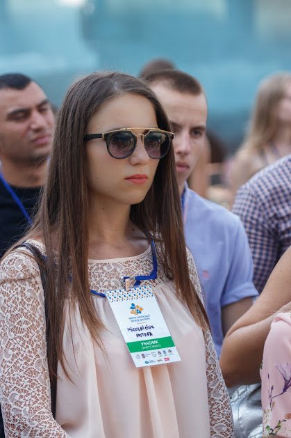 Украинские песни на пароходе и слезы в музее АТО: как прошел первый день участников Форума украинской молодежи диаспоры 4