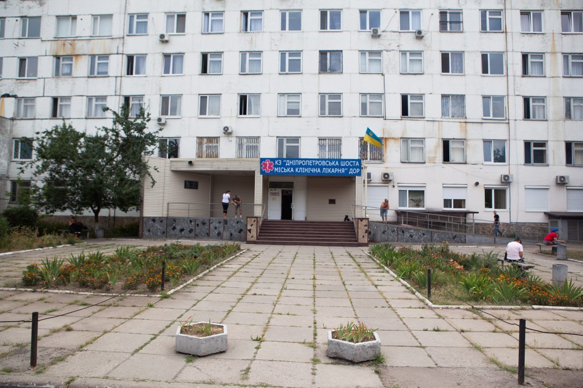 В Днепре мужчина сорвался с балкона, пытаясь попасть в собственную квартиру 3