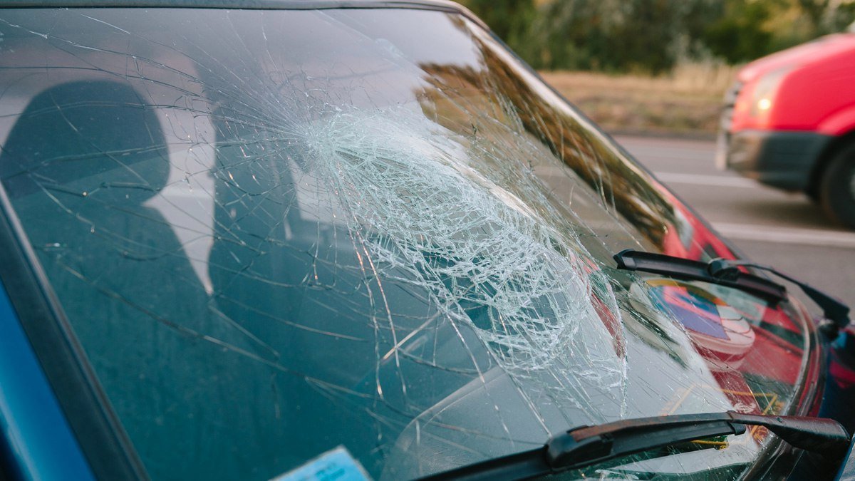 На Малиновского столкнулись Ford и ВАЗ 6