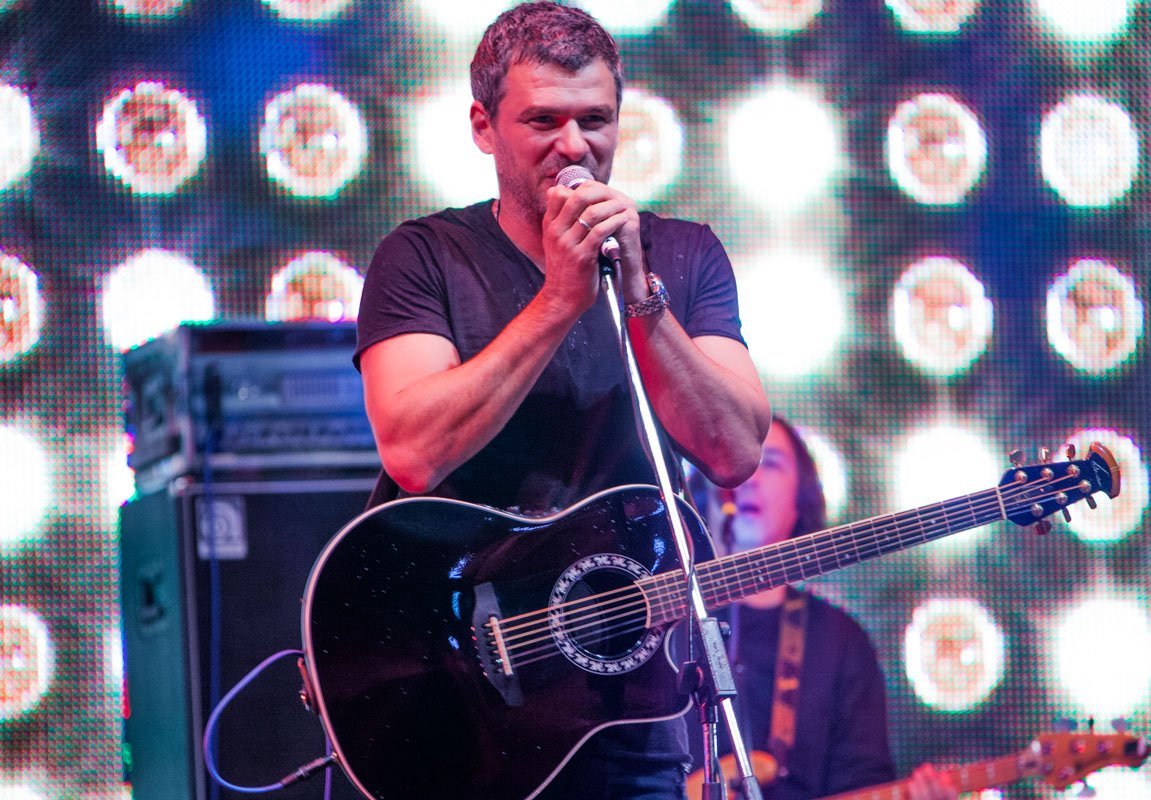 Ливень, драйв и единство: как Днепр праздновал День Независимости 15