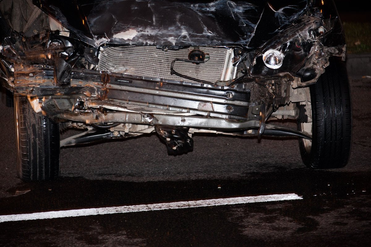 ДТП под Кайдакским мостом: столкнулись Газель и BYD 1