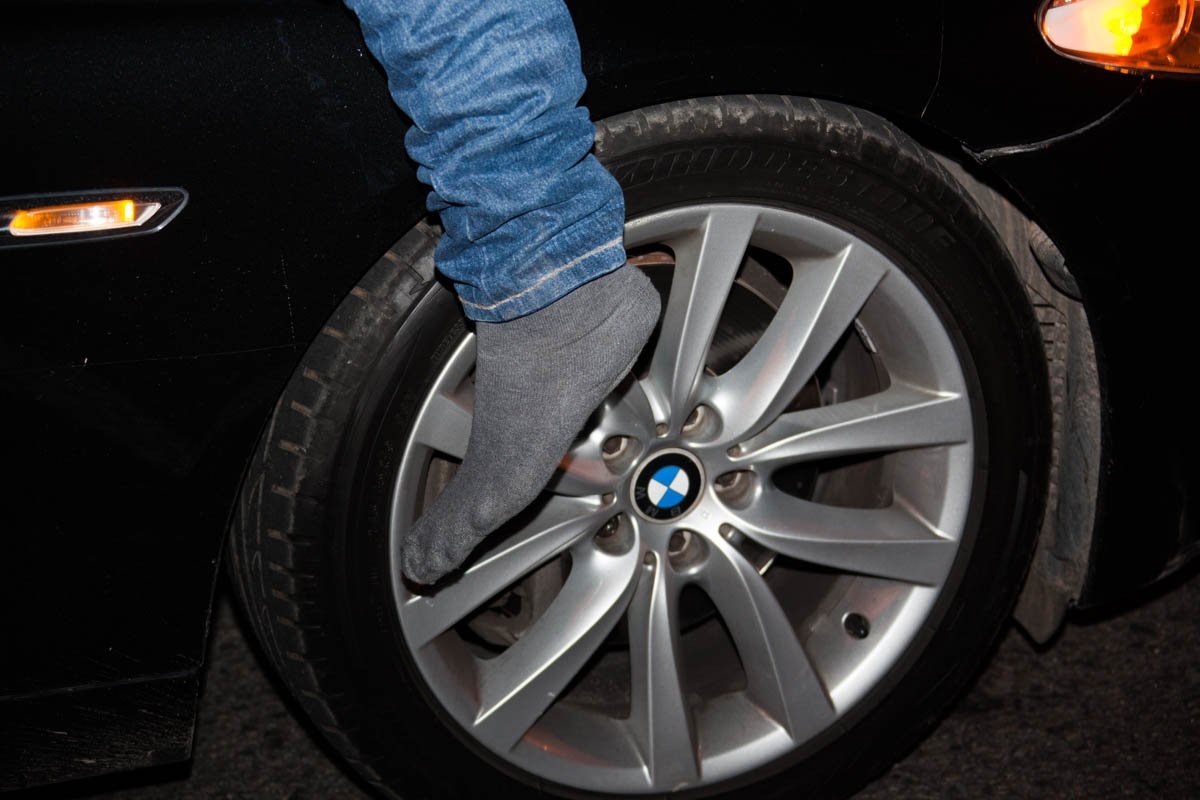 На Космической BMW насмерть сбил пешехода 1