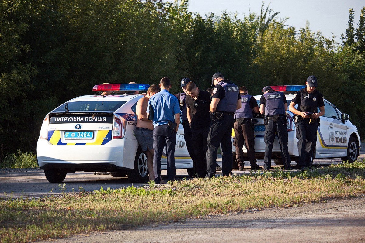 На Запорожском шоссе неизвестные на BMW похитили мужчину 2