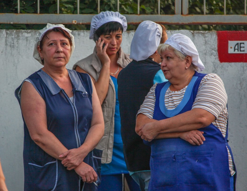 В Приднепровске на фабрике "Ласунка" горели фуры 5