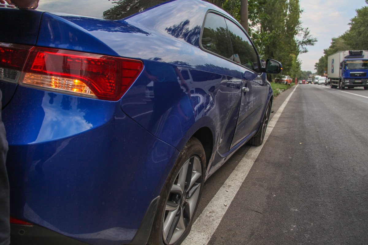 На проспекте Мазепы случилось сразу два ДТП 5