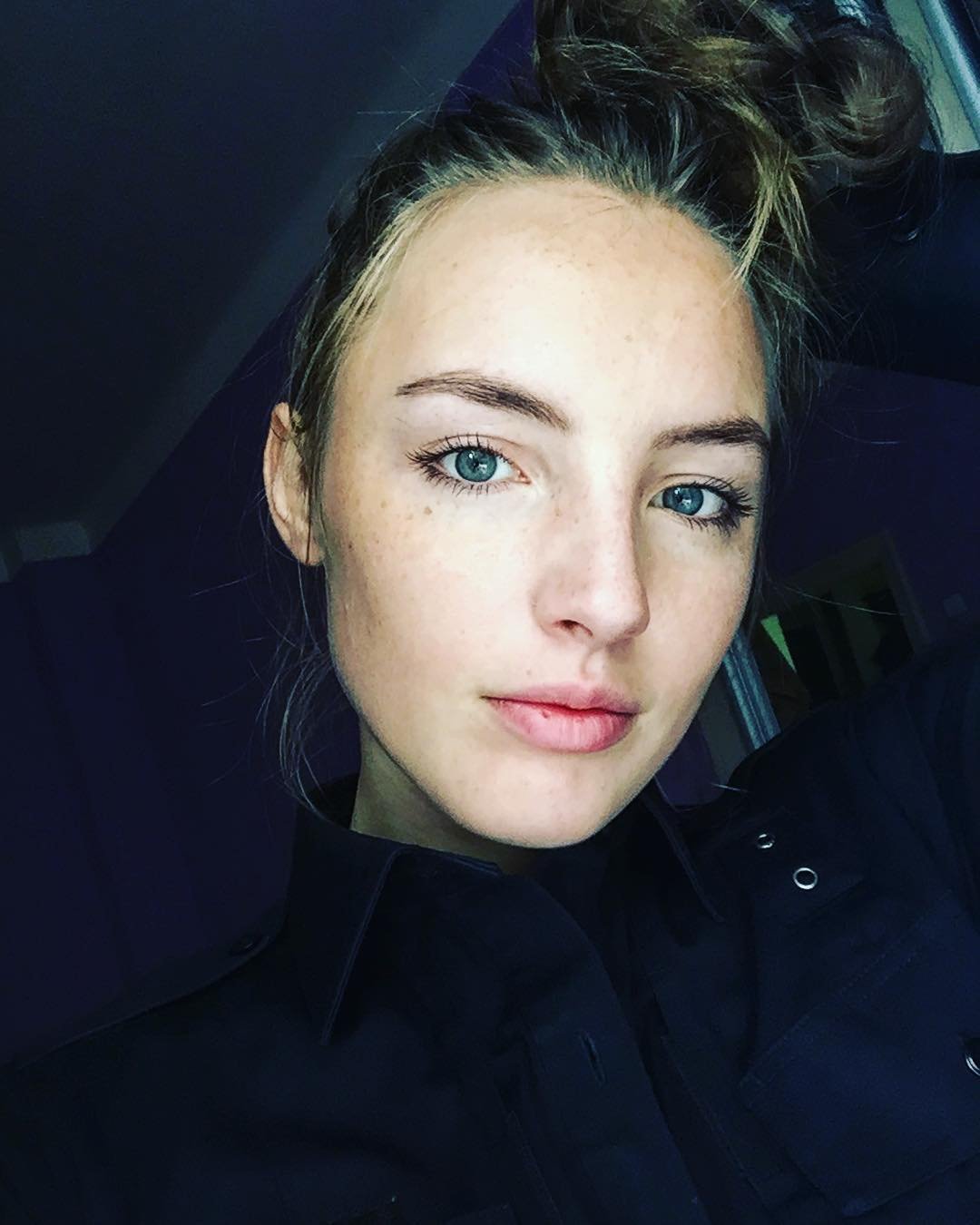 ТОП-10 самых красивых девушек-полицейских Днепра 10