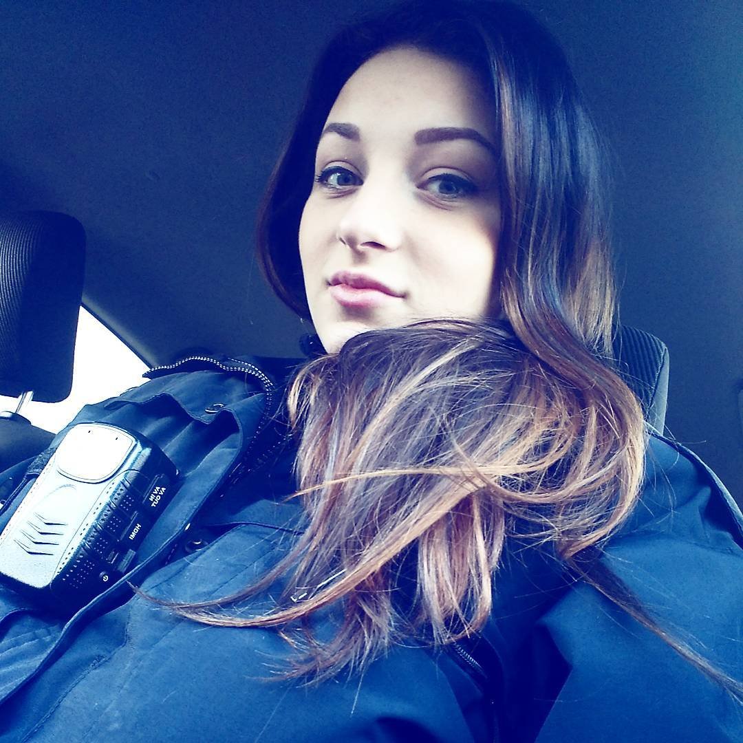 ТОП-10 самых красивых девушек-полицейских Днепра 13