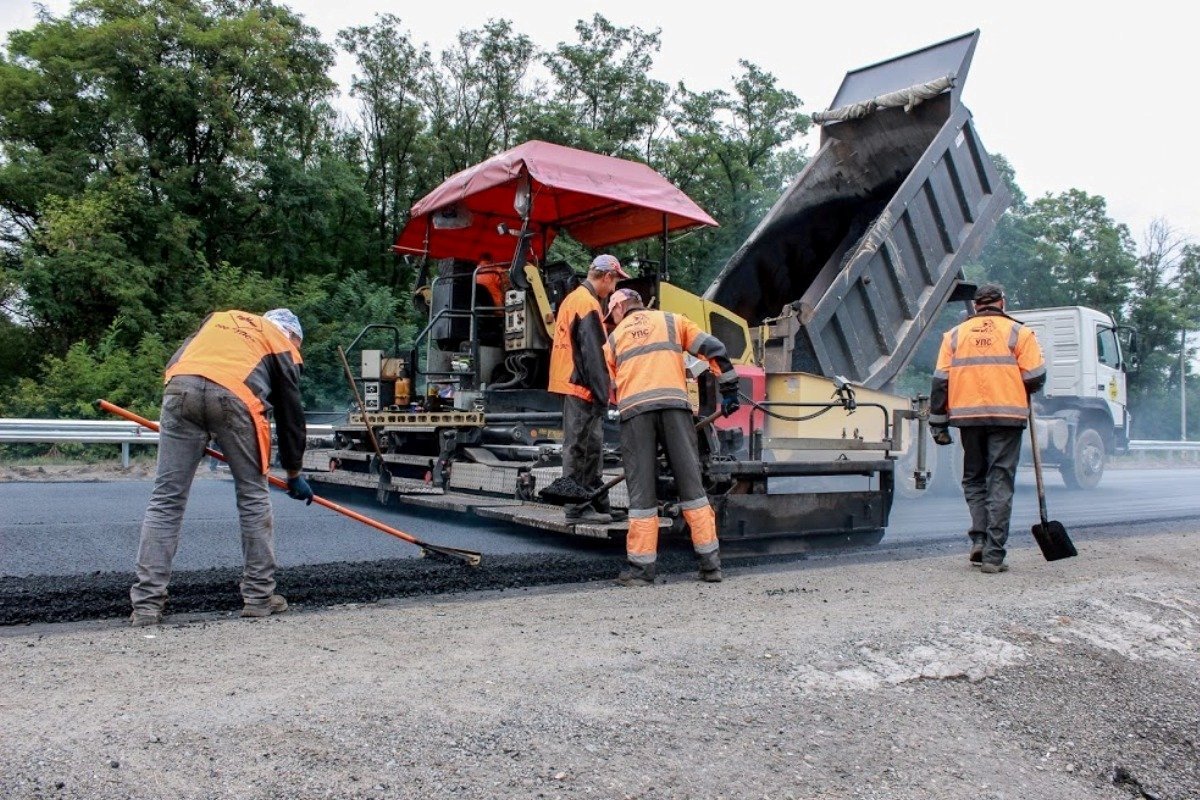 Завершується ремонт чергової ділянки траси Дніпро-Решетилівка, – Валентин Резніченко 2